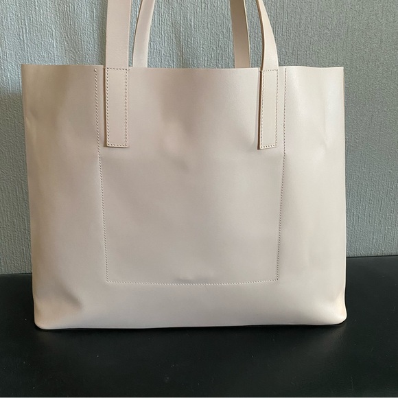 Everlane Soft Cream Tote Bag - Picture 5 of 11